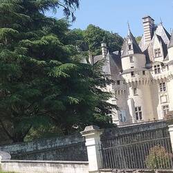 Schloss Ussé in dem das französische Dornröschen geschrieben wurde, Voltaire und andere ihre Werke