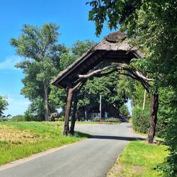 Hier geht es zum ehemaligen Gasthaus "Zur Schleuse"