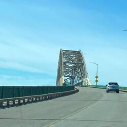 Mackinaw bridge crossing