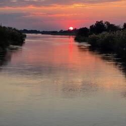 Nachtessen am River