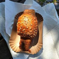 Leckerer Backfisch im selbstgewählten Brötchen