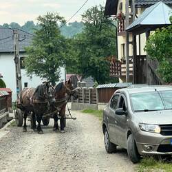 Ups, Gegenverkehr als wir den CP in Breb verlassen