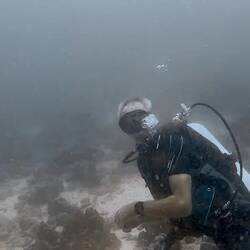 Volker on underwater tour