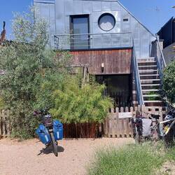 Unser Tinyhaus. Wir wohnen oben. Reife Marillen, Babyhenderl... so cool