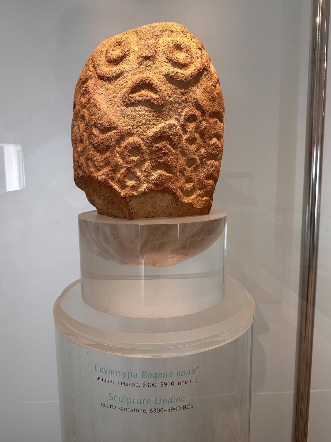 Darf ich vorstellen: Undine, 8000 Jahre alt!