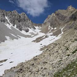 Wer erkennt vier Holländer auf dem Schneefeld?