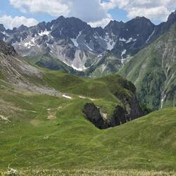 Angekommen an der Memminger Hütte gibt's den Rückblick auf die letzten 5 von 7 Stunden