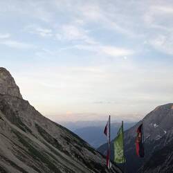 Aussicht in der Abendsonne wir konnten gut die Wildspitze und einige weitere in >40 km erkennen