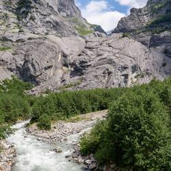 Ganz oben sieht man den Rest vom oberen Grindelwald Gletscher