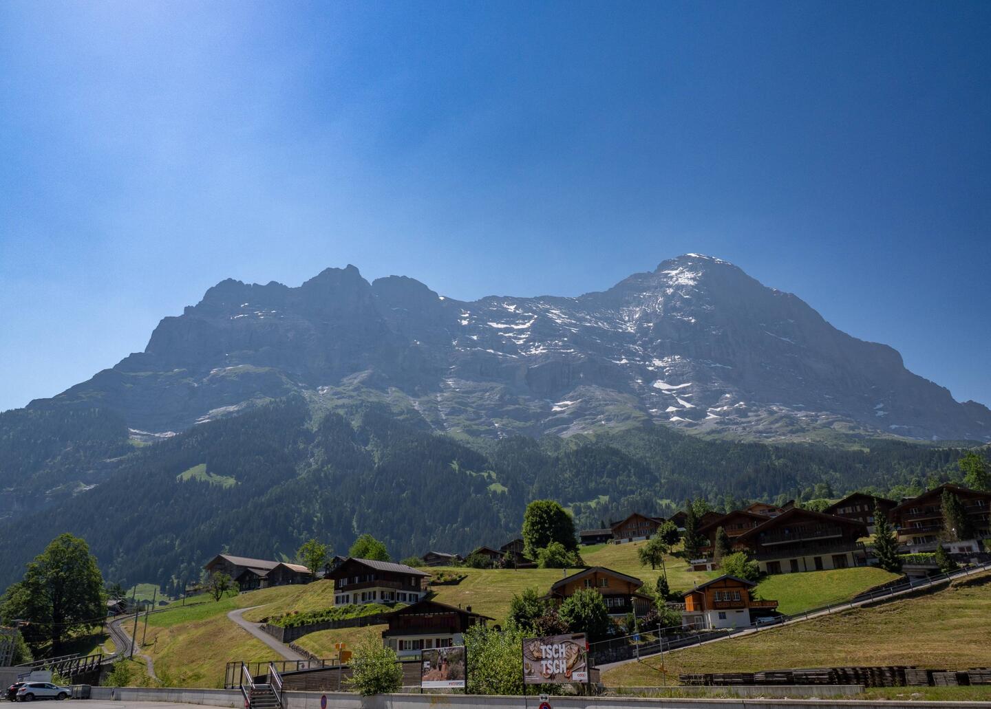 Blick auf Grindelwald aus dem Tal