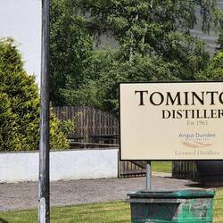 am Fluss Glen liegen einige Destillerien wie Glenlivet, Tomintoul oder Glenfiddich