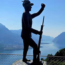 Statue at Parco Bellavista