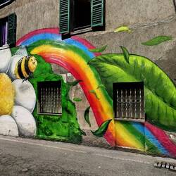 Roadside mural in Ponte Lambro