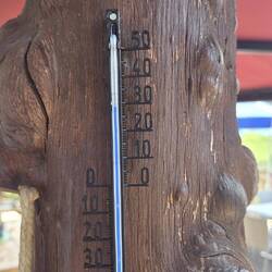 Gut zu wissen, dass die 29 grad auf 1300hm im Vergleich zum Flachland gerade kühl sind...