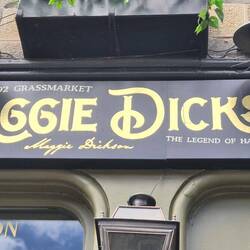 Legende von Half-Hanged Maggie, wurde gehängt und auf dem Weg zum Friedhof wieder zum Leben erwacht