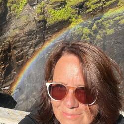 Kerstin unterm Regenbogen 😎