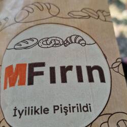 Bei MİGROS eingekauft....hier gibt es auch Alkohol😂
