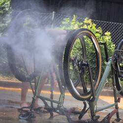 erfrischender Bike-Wash 💧💧
