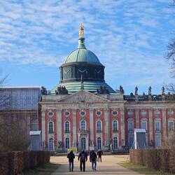 Ein erster Blick auf das Neue Palais