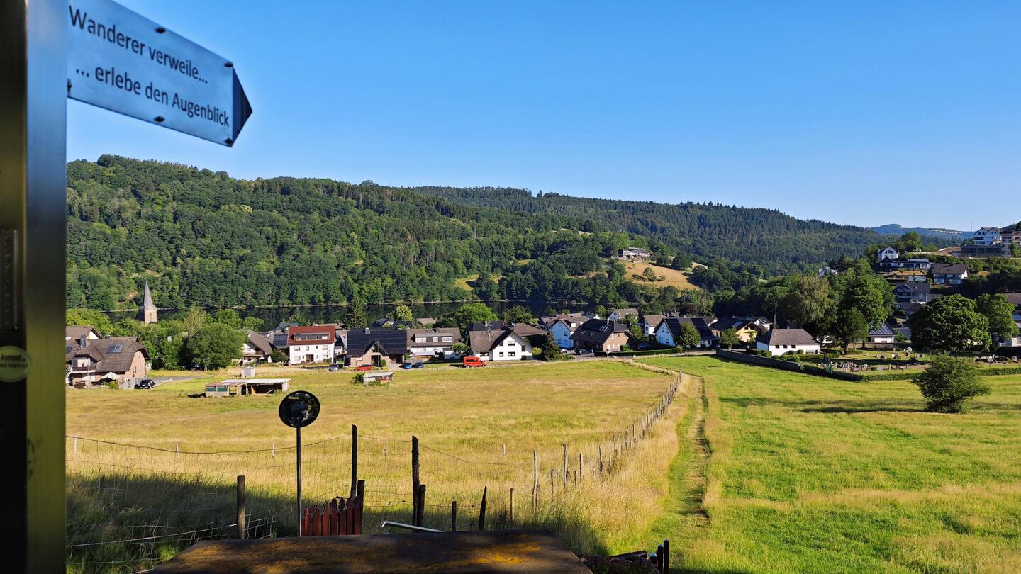 Herbert's Eck mit Blick auf Einruhr