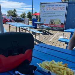 Und überall lauern einem diese abgöttisch guten Pommes auf