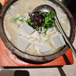 巴马石磨黑豆腐