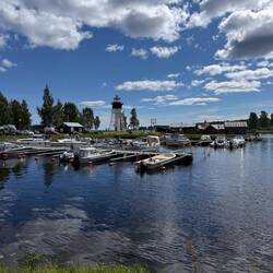 Der Stadthafen von Järve