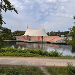 nebenan das Amphitheater-Gelsenkirchen
