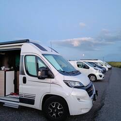 England ist nicht so Camper freundlich,.so treffen sich alle bei den schönen