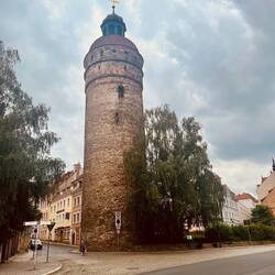 Nikolaiturm in der Nähe des alten Friedhofs