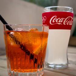 Aperol spritz for me ... lemonade for the driver (Mui) @ Chiosco Bar da Silver — Colle Santa Lucia.