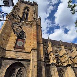 Kirche mit...