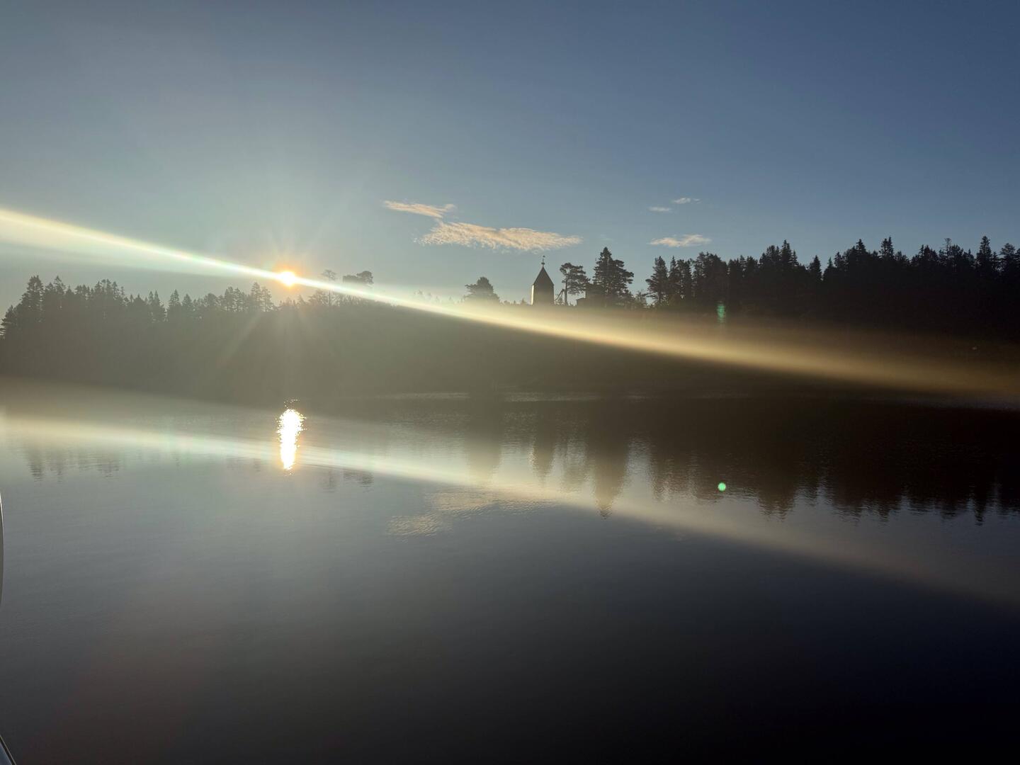 Der 4 Uhr morgens Himmel bei Ankunft