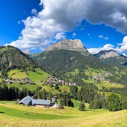 Center: Monte Cernera Cima Nord (2,664m) & Sud (2,657m) and Monte Mondeval (2,455m) next to it.