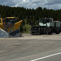 The snow machine with the auger