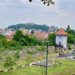 Viele Befestigungstürme, erbaut durch die Zünfte im 13./14.Jh. zur Stadtverteidigung
