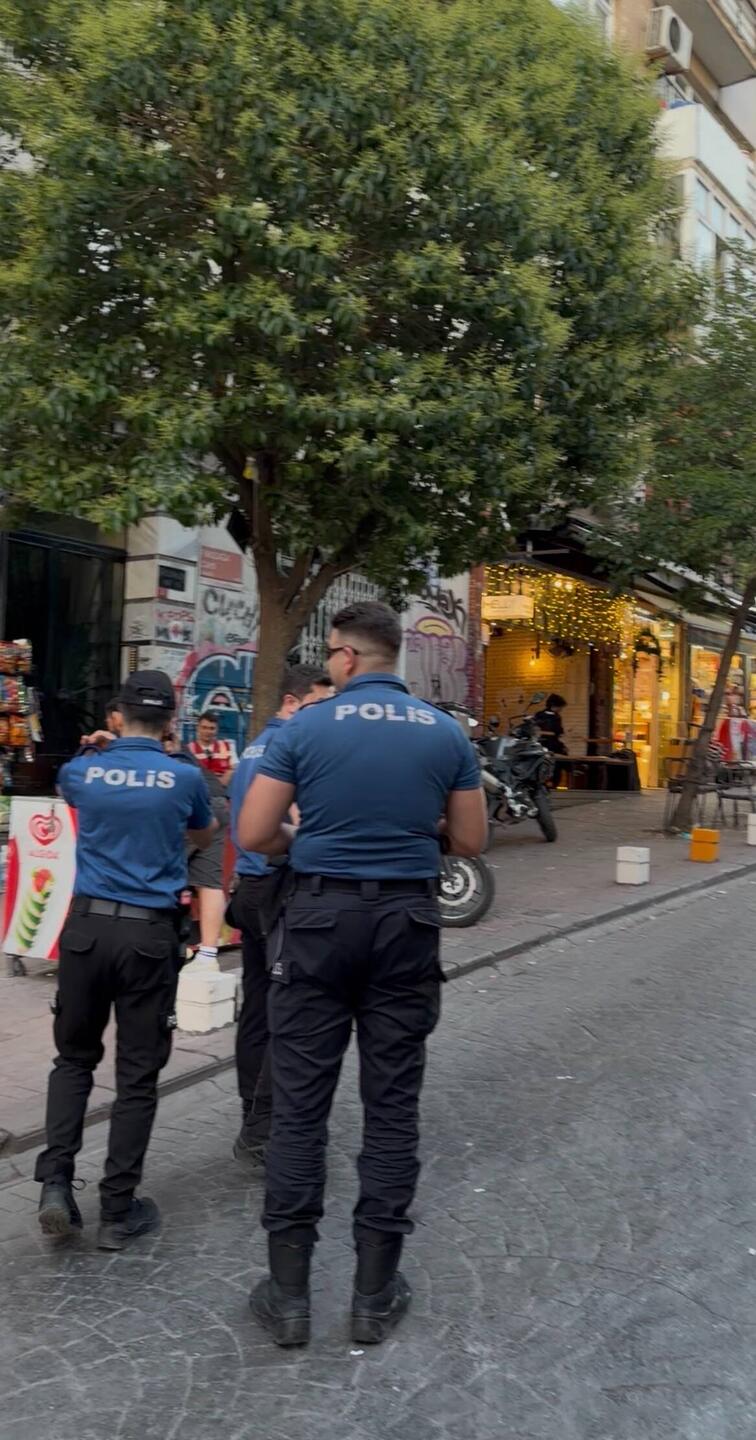 Beispielbild - ich habe mich nie getraut auf die Polizeimassen zu fotografieren...