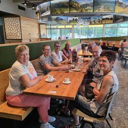 Erster Stopp in der Rheintal-Raststätte