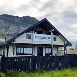 Ein ganz großartiges sterneverdächtige Lokal am Hafen in einem alten Huis