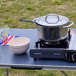 ...und draußen kochen kann,ohne dass die Gasflamme alle 3 Minuten ausgeweht wird