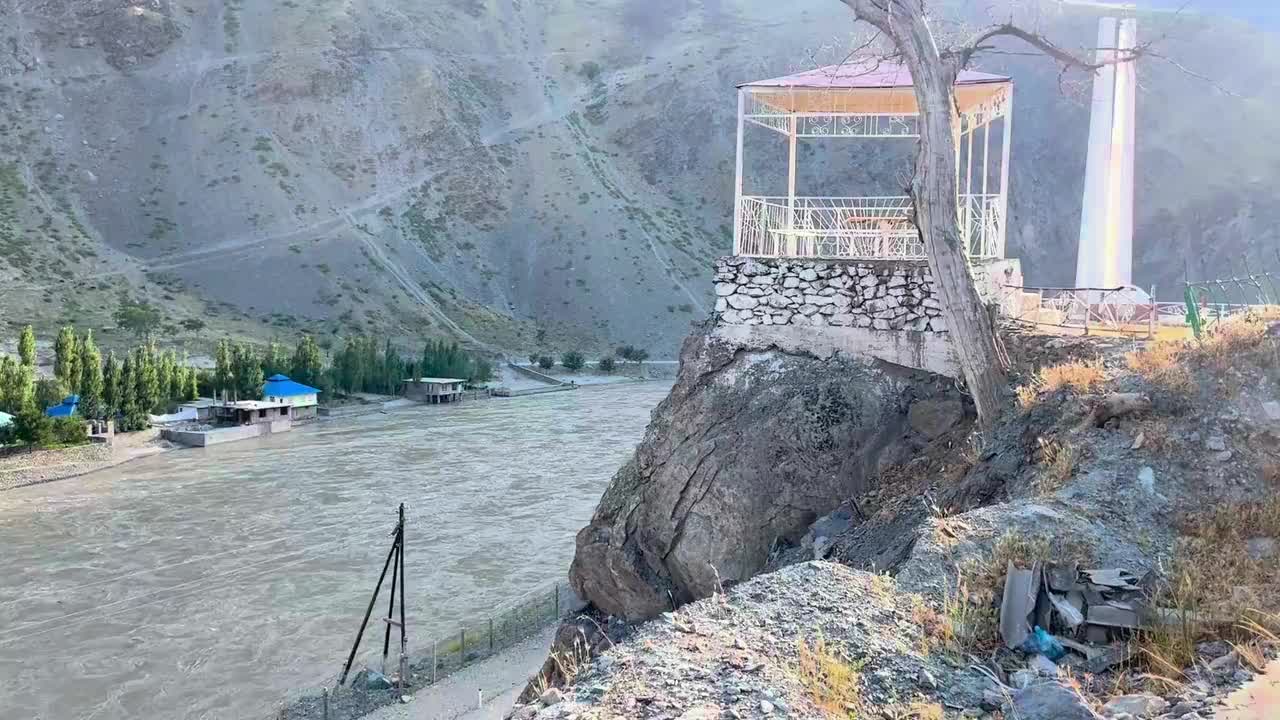 Au sud du Tadjikistan vers la frontière afghane