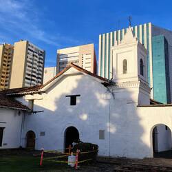 Iglesias La Merced - die älteste Kirche Calis