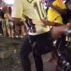 Von da aus den Rio Cali entlang ... hab versucht mitzutanzen ... aber Hüftschwung ...