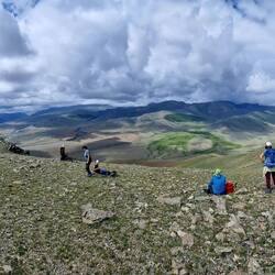 ... Pass Gyalash 2453 m mit traumhafter Aussicht ...