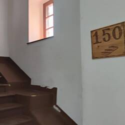 Steps or lift?