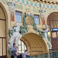 Inside the historical part of the train station
