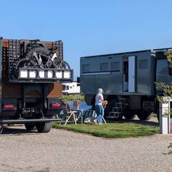 Expeditionsmobile passen auch auf die Stellplätze
