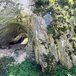Neandertaler bei der Arbeit