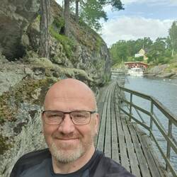 An der Schleuse des Dalsland-Kanals in Lennartsfors