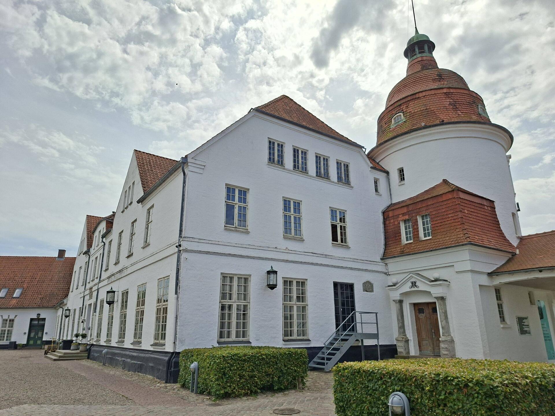 Norburg Schloss - die Toranlage
